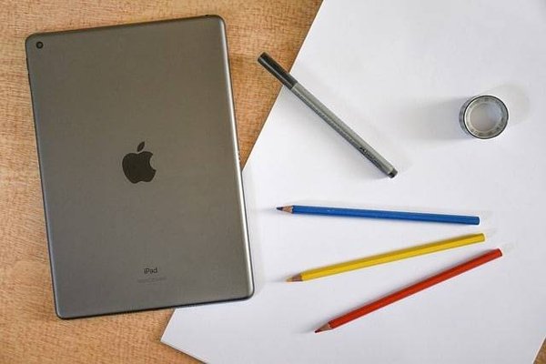 L'art de la recherche : Quand la Science Inspire la Créativité